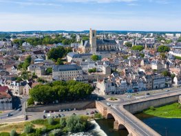 Le spécialiste des voyages en groupe pour les seniors