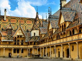 Le spécialiste des voyages en groupe pour les seniors