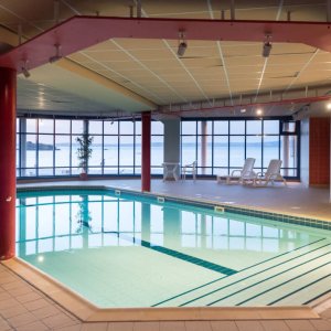 Piscine intérieure chauffée